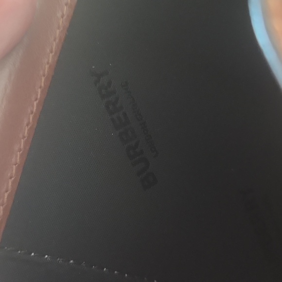 Auth. Burberry trifold Lark wallet - Picture 8 of 9